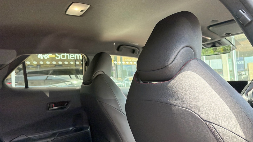Toyota C-HR 2.0 PHEV GR Sport 5dr CVT Hatchback - Image 19