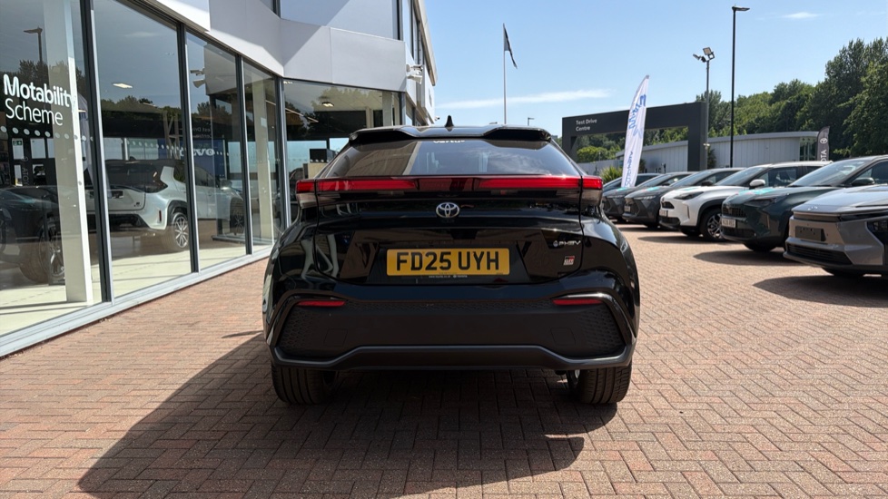 Toyota C-HR 2.0 PHEV GR Sport 5dr CVT Hatchback - Image 26