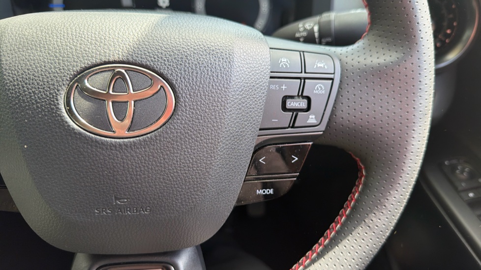 Toyota C-HR 2.0 PHEV GR Sport 5dr CVT Hatchback - Image 39