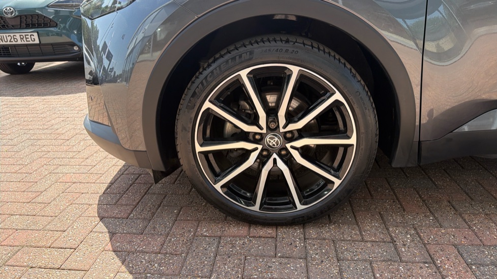 Toyota C-HR 2.0 PHEV GR Sport 5dr CVT Hatchback - Image 44