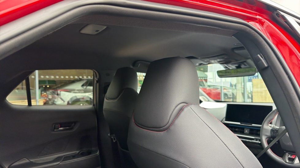 Toyota C-HR 2.0 PHEV GR Sport 5dr CVT Hatchback - Image 19