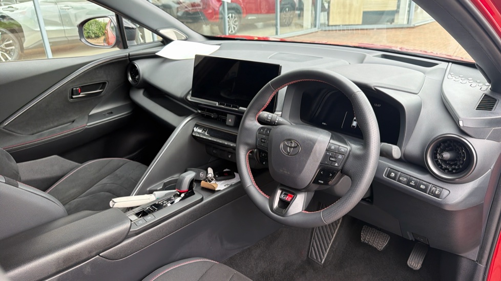 Toyota C-HR 2.0 PHEV GR Sport 5dr CVT Hatchback - Image 34