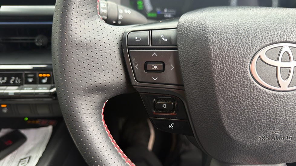Toyota C-HR 2.0 PHEV GR Sport 5dr CVT Hatchback - Image 38