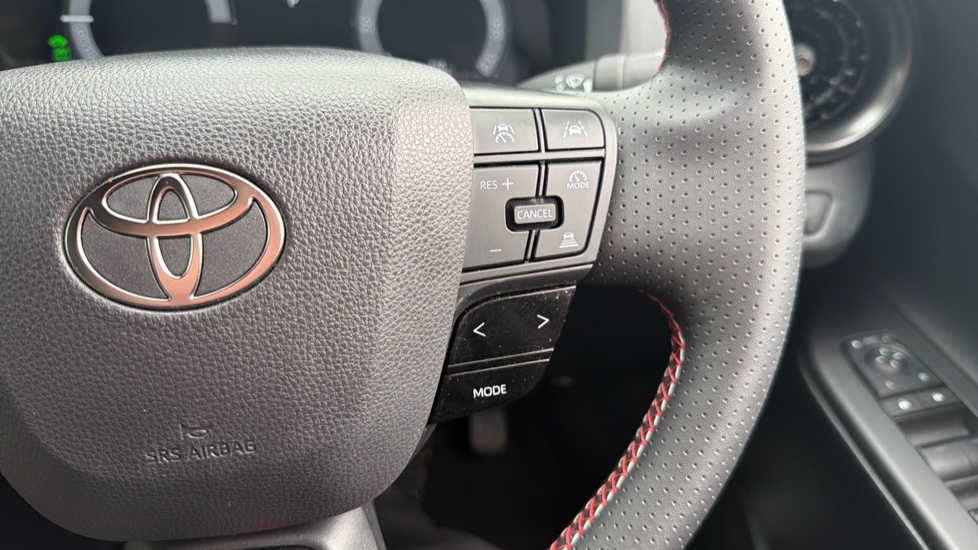 Toyota C-HR 2.0 PHEV GR Sport 5dr CVT Hatchback - Image 39