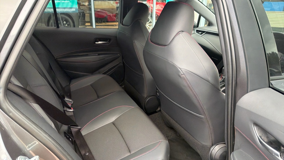 Toyota Corolla 2.0 Hybrid 178 GR Sport 5dr CVT Hybrid Estate - Image 8