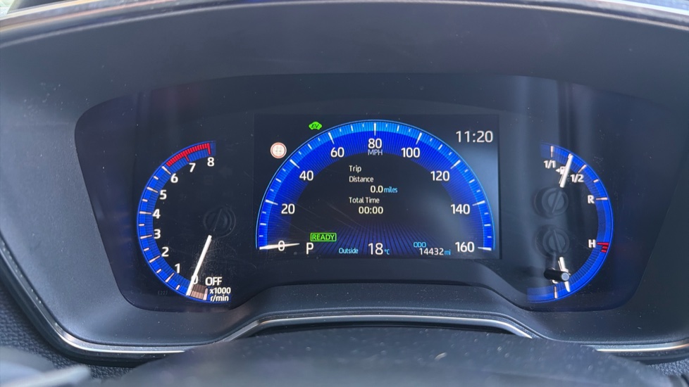 Toyota Corolla 2.0 VVT-i Hybrid Design 5dr CVT Hybrid Hatchback - Image 11