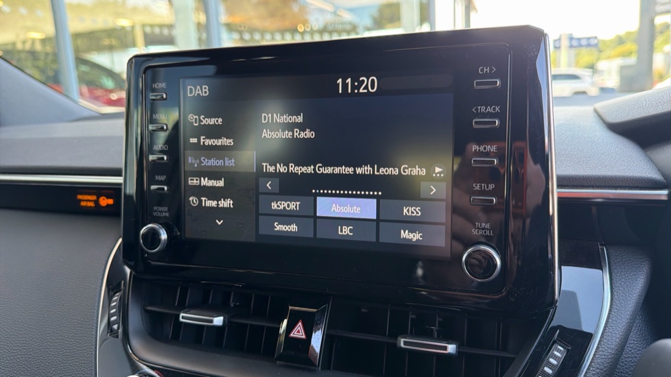 Toyota Corolla 2.0 VVT-i Hybrid Design 5dr CVT Hybrid Hatchback - Image 32