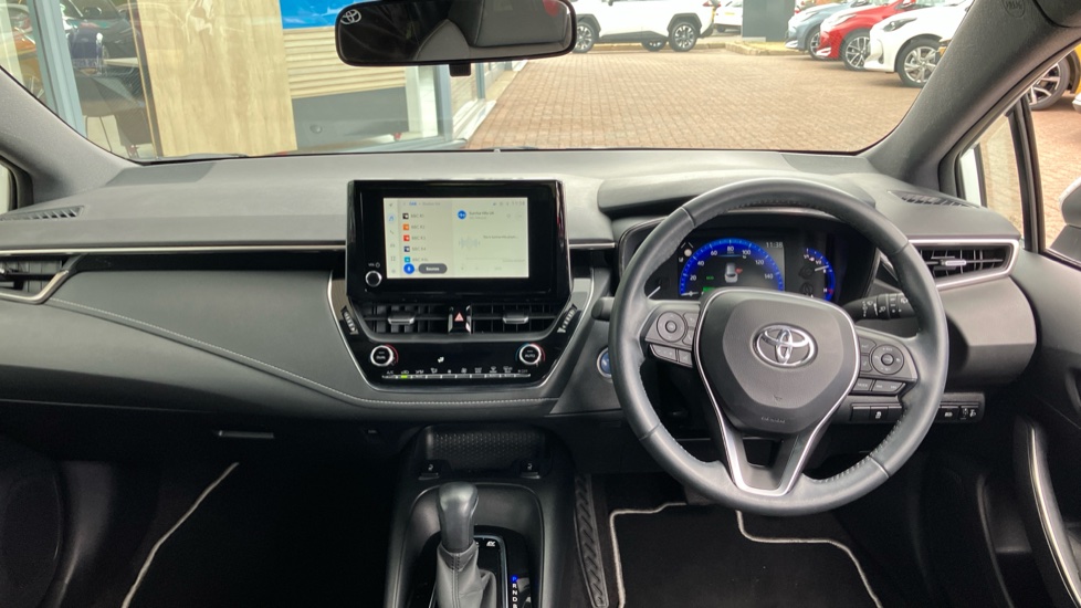 Toyota Corolla 1.8 VVT-i Hybrid Icon Tech 5dr CVT Hybrid Estate - Image 6
