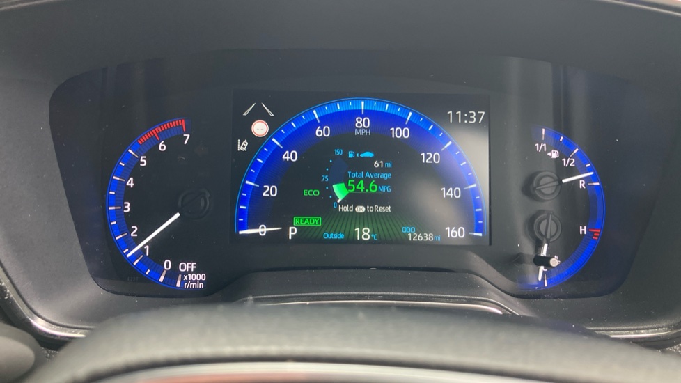 Toyota Corolla 1.8 VVT-i Hybrid Icon Tech 5dr CVT Hybrid Estate - Image 11