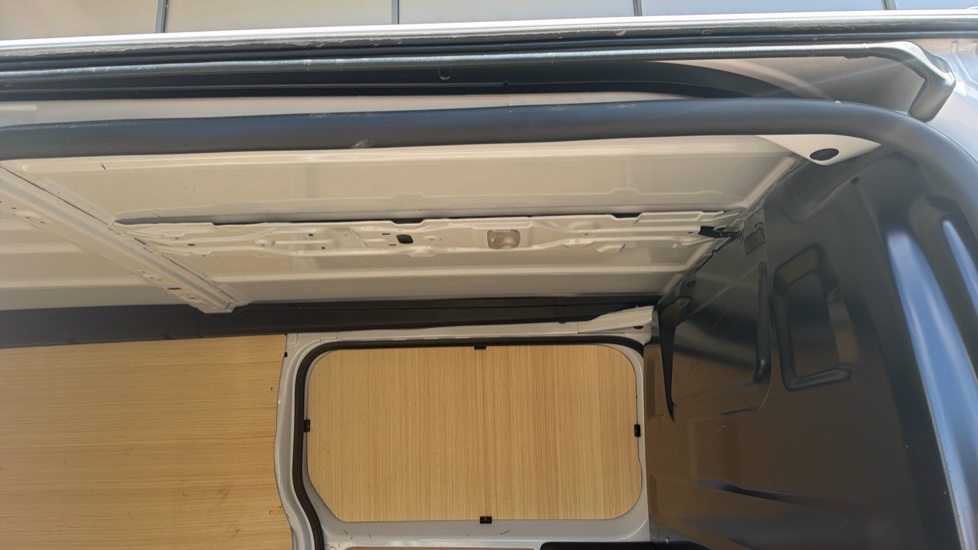 Toyota Proace L2 Diesel 2.0D 145 Icon Van - Image 19