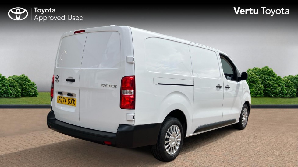 Toyota Proace L2 Diesel 2.0D 145 Icon Van - Image 2