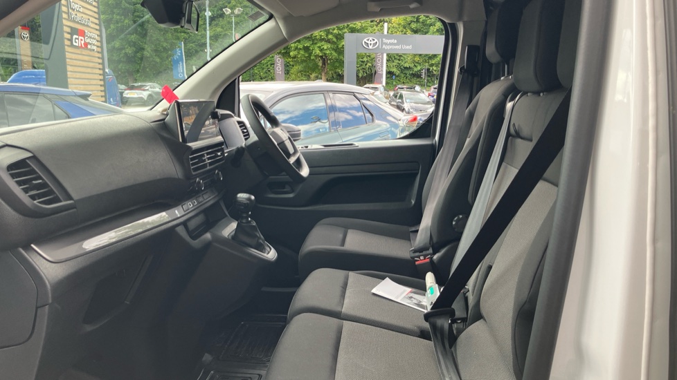 Toyota Proace L2 Diesel 2.0D 145 Icon Van - Image 5