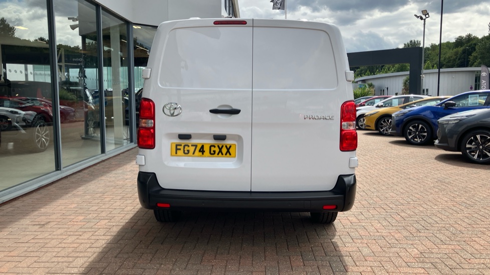 Toyota Proace L2 Diesel 2.0D 145 Icon Van - Image 26