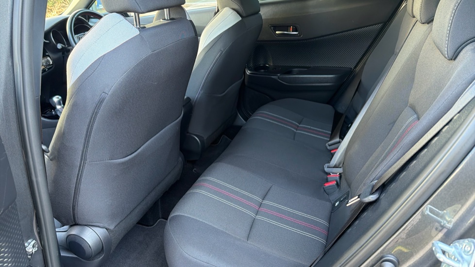 Toyota C-HR 2.0 Hybrid GR Sport 5dr CVT Hybrid Hatchback - Image 15