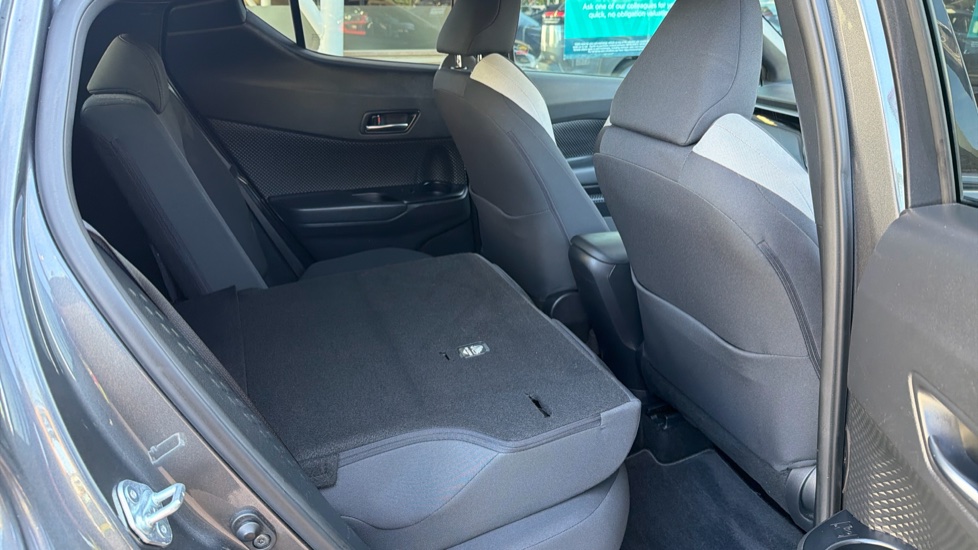 Toyota C-HR 2.0 Hybrid GR Sport 5dr CVT Hybrid Hatchback - Image 18