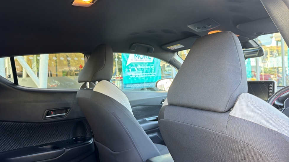 Toyota C-HR 2.0 Hybrid GR Sport 5dr CVT Hybrid Hatchback - Image 19