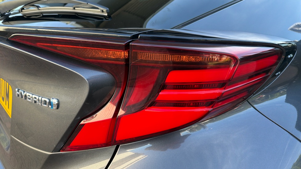 Toyota C-HR 2.0 Hybrid GR Sport 5dr CVT Hybrid Hatchback - Image 21
