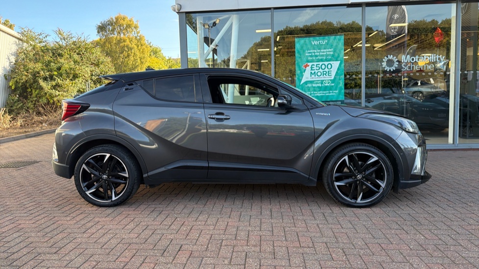 Toyota C-HR 2.0 Hybrid GR Sport 5dr CVT Hybrid Hatchback - Image 23