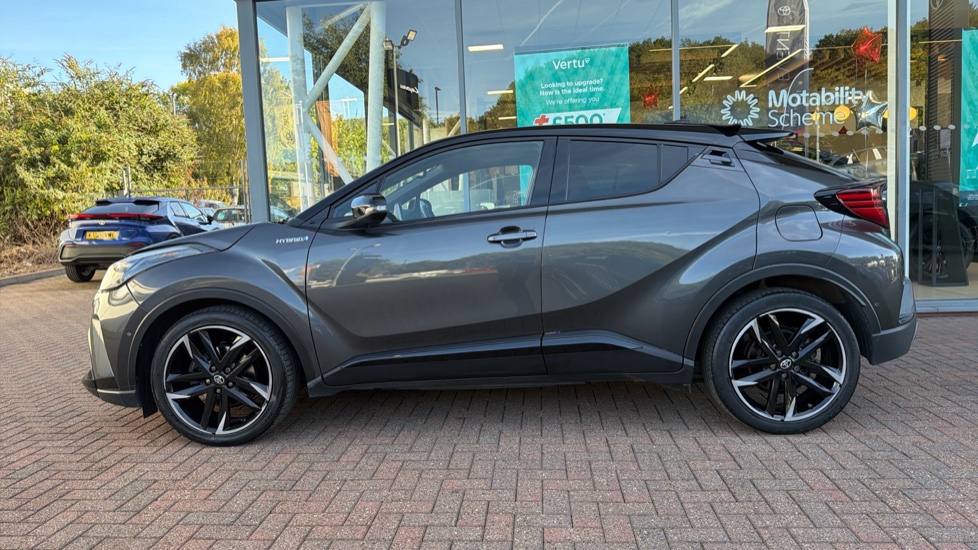 Toyota C-HR 2.0 Hybrid GR Sport 5dr CVT Hybrid Hatchback - Image 24