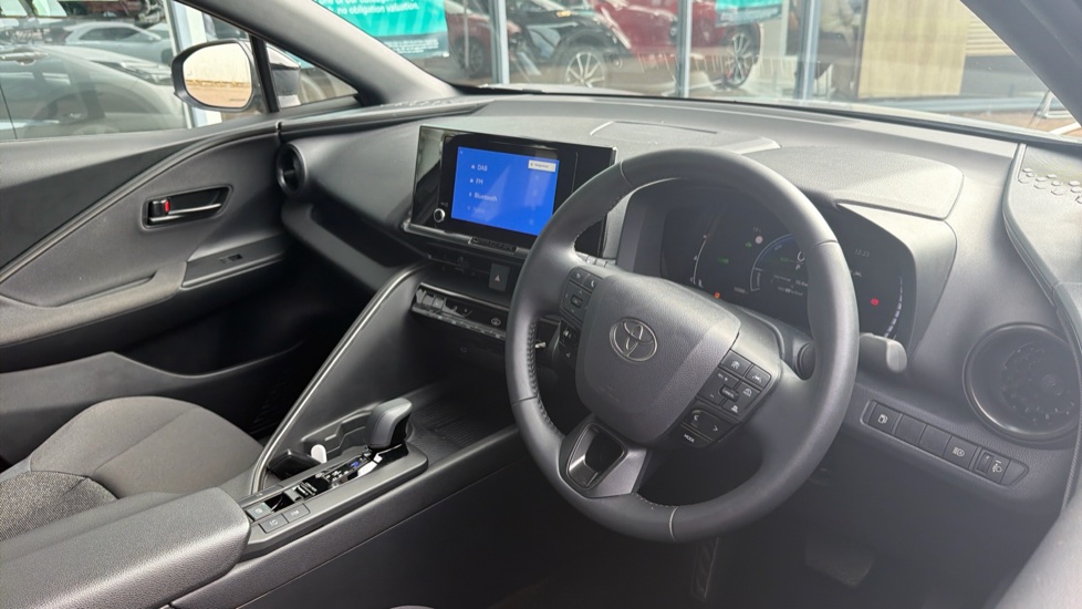 Toyota C-HR 1.8 Hybrid Icon 5dr CVT Hybrid Hatchback - Image 6