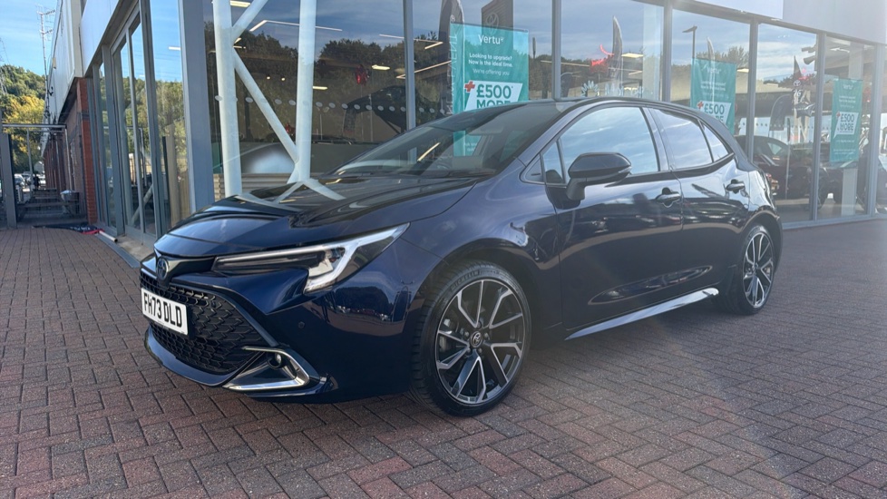 Toyota Corolla 2.0 Hybrid Excel 5dr CVT Hybrid Hatchback - Image 3