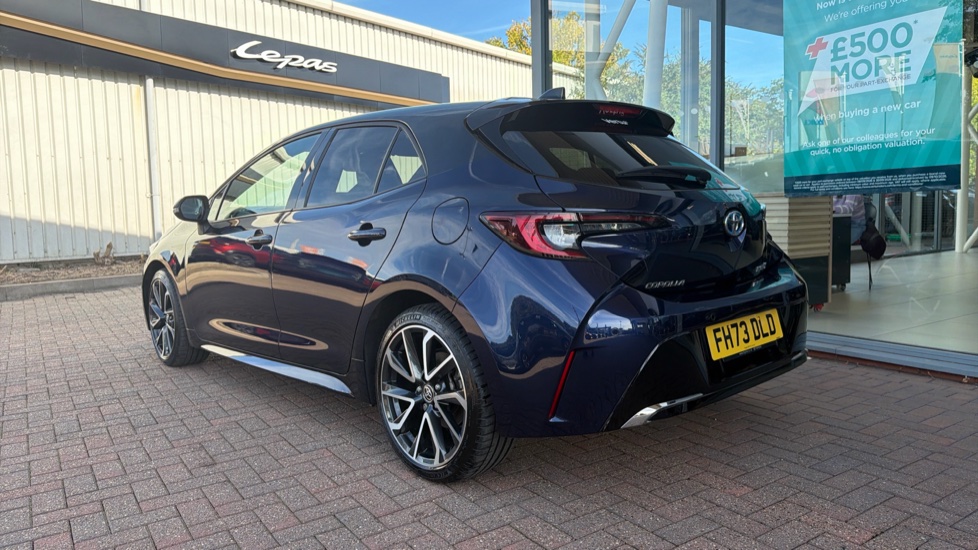 Toyota Corolla 2.0 Hybrid Excel 5dr CVT Hybrid Hatchback - Image 4