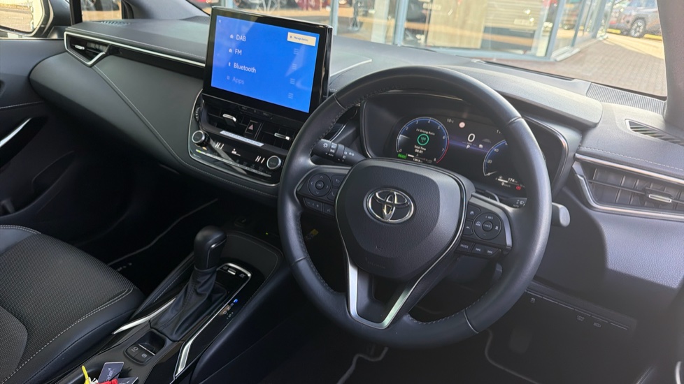 Toyota Corolla 2.0 Hybrid Excel 5dr CVT Hybrid Hatchback - Image 7