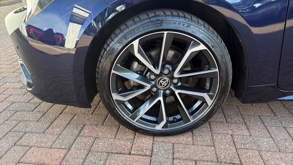 Toyota Corolla 2.0 Hybrid Excel 5dr CVT Hybrid Hatchback - Image 43