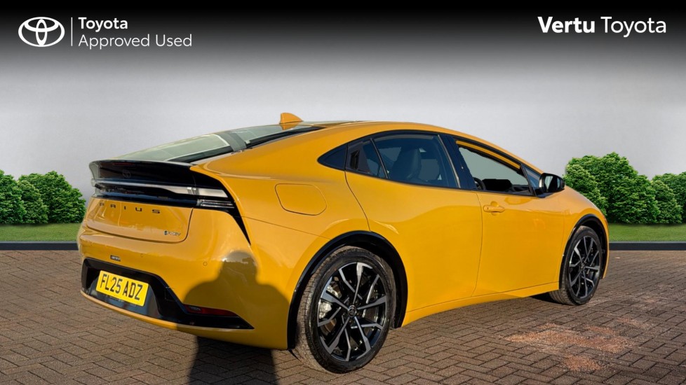 Toyota Prius 2.0 PHEV Excel 5dr CVT Hatchback - Image 2