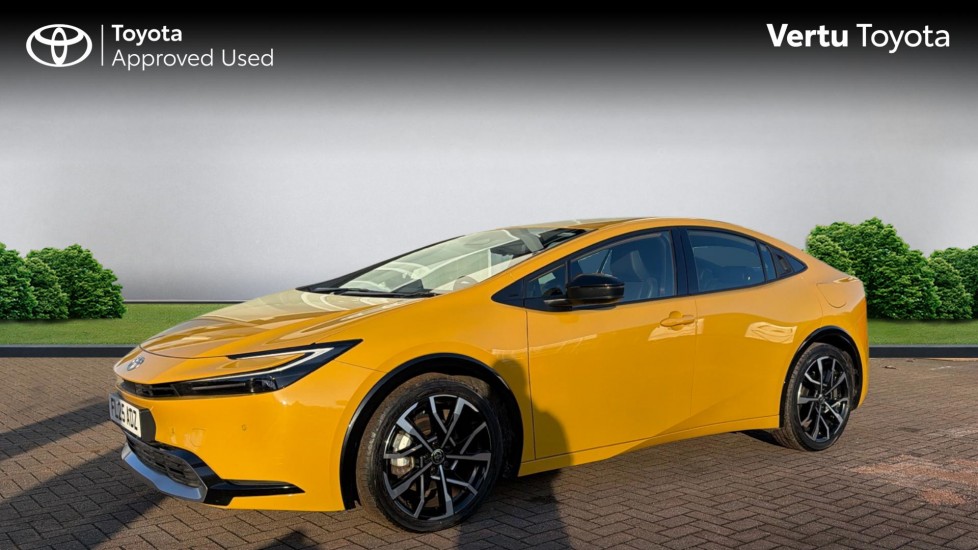 Toyota Prius 2.0 PHEV Excel 5dr CVT Hatchback - Image 3