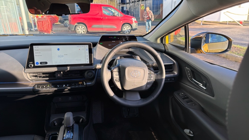 Toyota Prius 2.0 PHEV Excel 5dr CVT Hatchback - Image 6