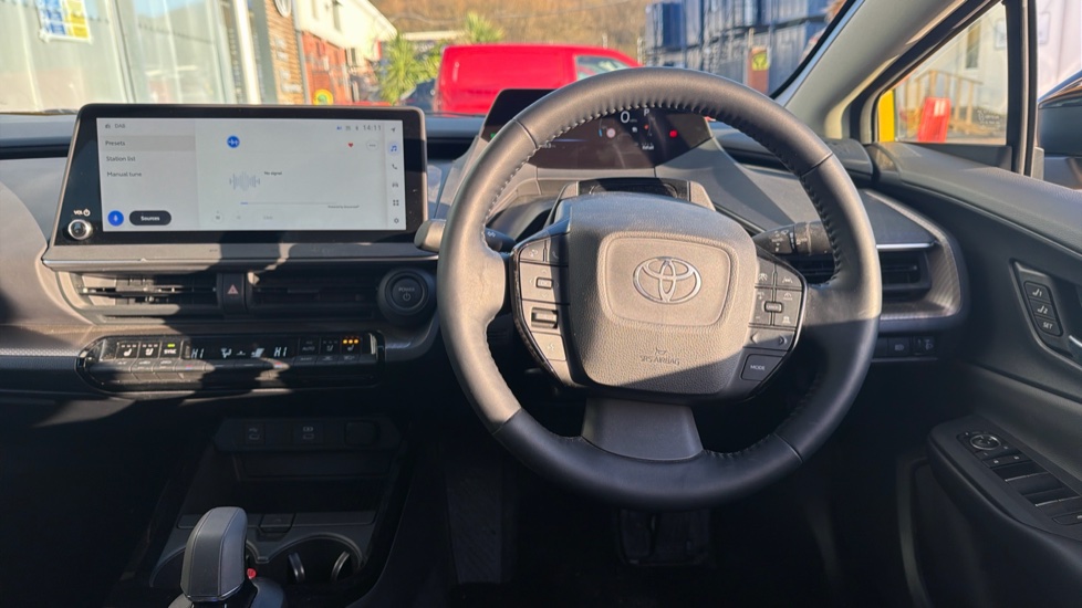 Toyota Prius 2.0 PHEV Excel 5dr CVT Hatchback - Image 8