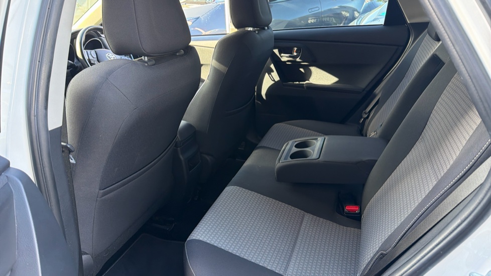 Toyota Auris 1.2T Design TSS 5dr Petrol Estate - Image 15