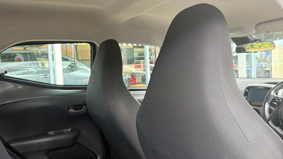 Toyota Aygo 1.0 VVT-i X-Play TSS 5dr Petrol Hatchback - Image 19