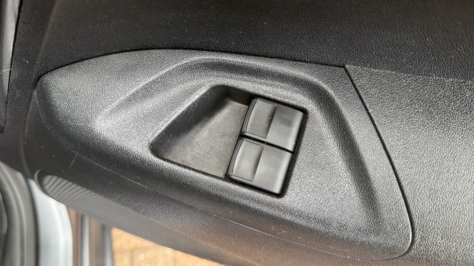 Toyota Aygo 1.0 VVT-i X-Play TSS 5dr Petrol Hatchback - Image 35