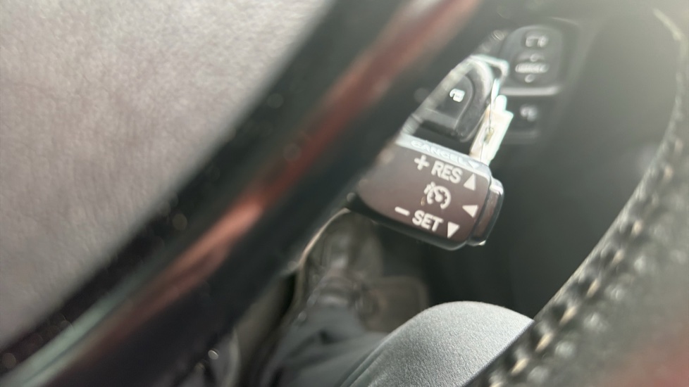 Toyota Aygo 1.0 VVT-i X-Play TSS 5dr Petrol Hatchback - Image 38