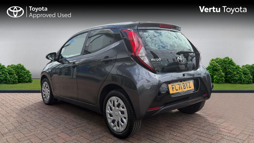 Toyota Aygo 1.0 VVT-i X-Play TSS 5dr Petrol Hatchback - Image 4