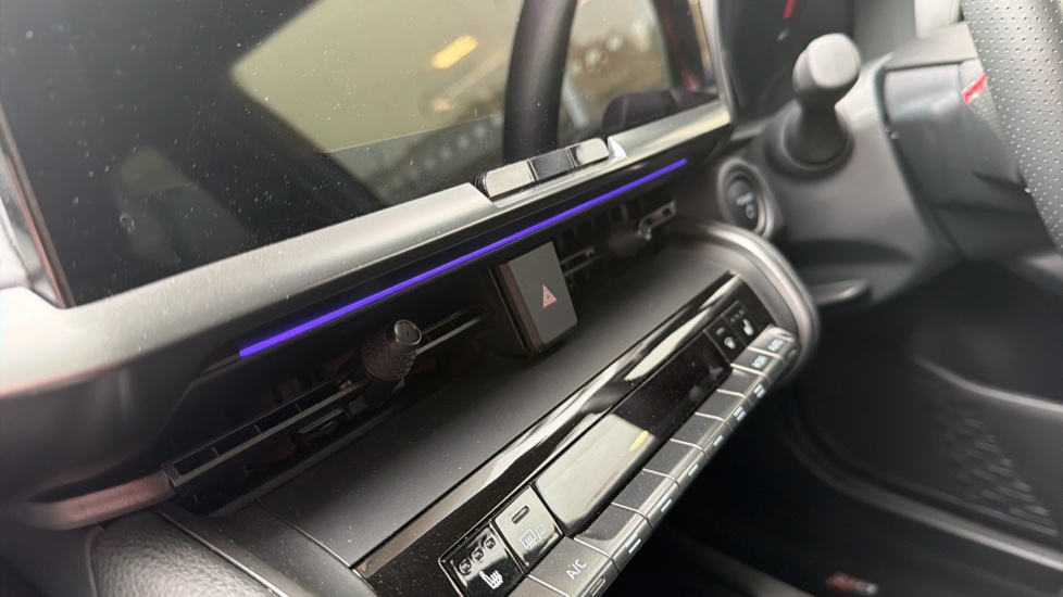 Toyota C-HR 2.0 PHEV GR Sport 5dr CVT Hatchback - Image 16