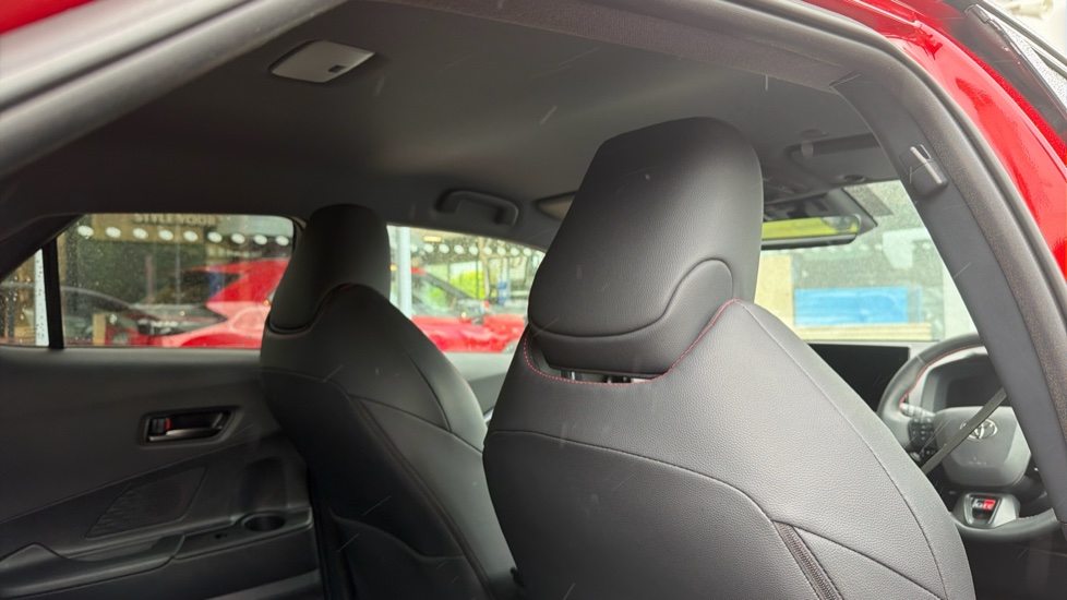 Toyota C-HR 2.0 PHEV GR Sport 5dr CVT Hatchback - Image 19