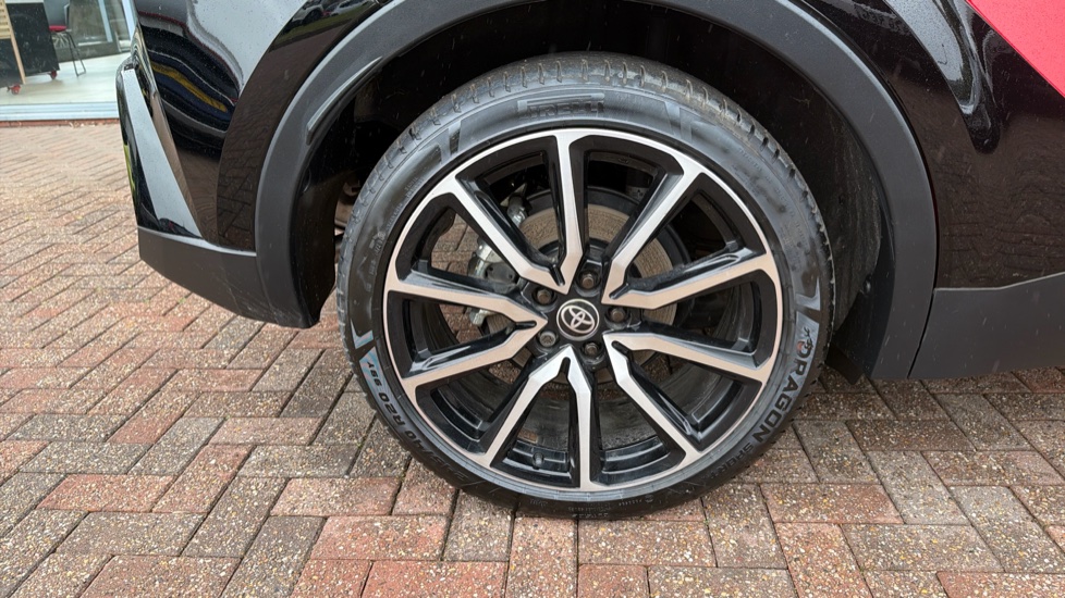 Toyota C-HR 2.0 PHEV GR Sport 5dr CVT Hatchback - Image 42