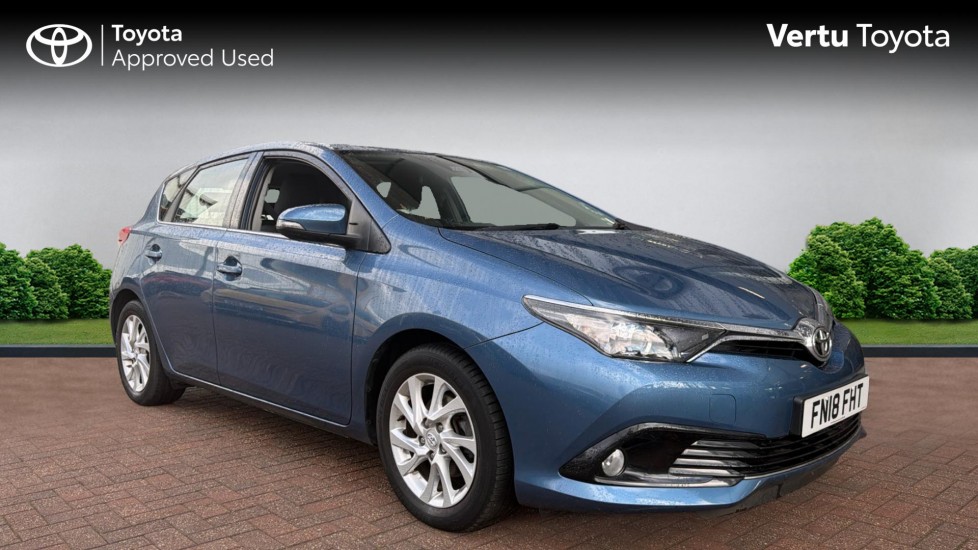 Toyota Auris 1.2T Icon Tech TSS 5dr CVT Petrol Hatchback - Image 1