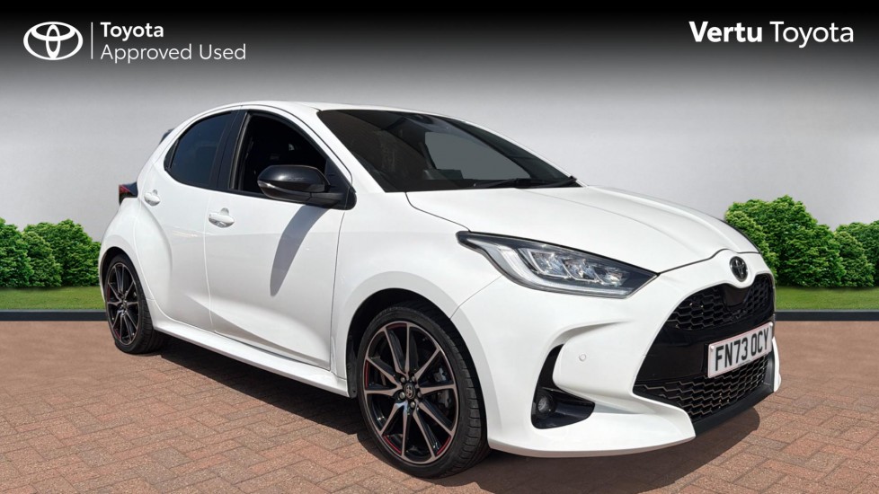 Toyota Yaris 1.5 Hybrid GR Sport 5dr CVT Hybrid Hatchback - Image 1