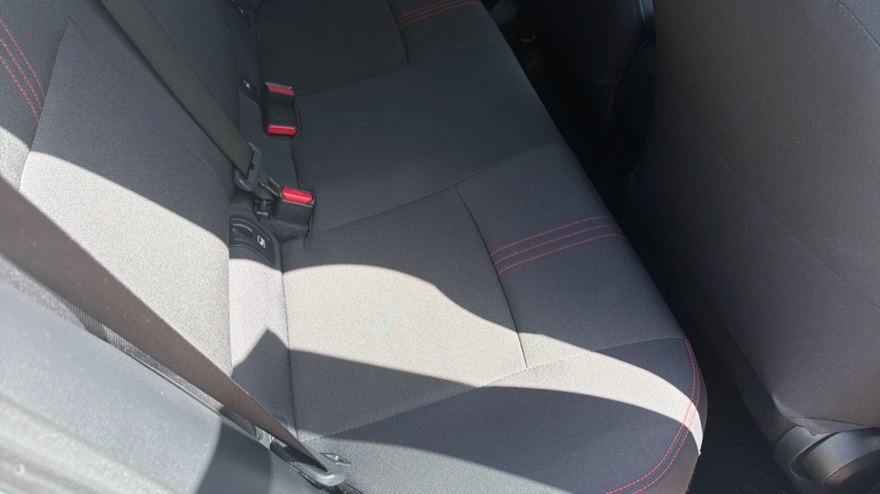 Toyota Yaris 1.5 Hybrid GR Sport 5dr CVT Hybrid Hatchback - Image 17
