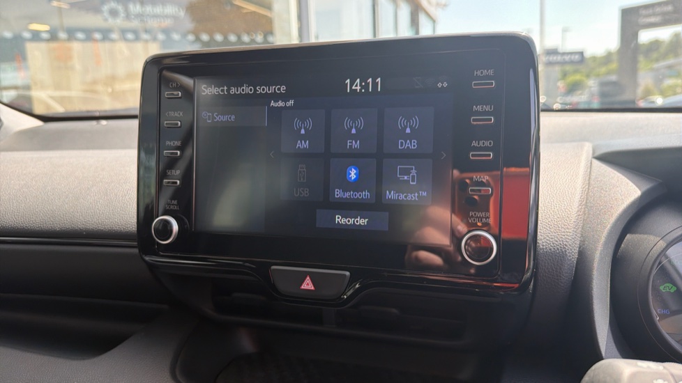 Toyota Yaris 1.5 Hybrid GR Sport 5dr CVT Hybrid Hatchback - Image 32