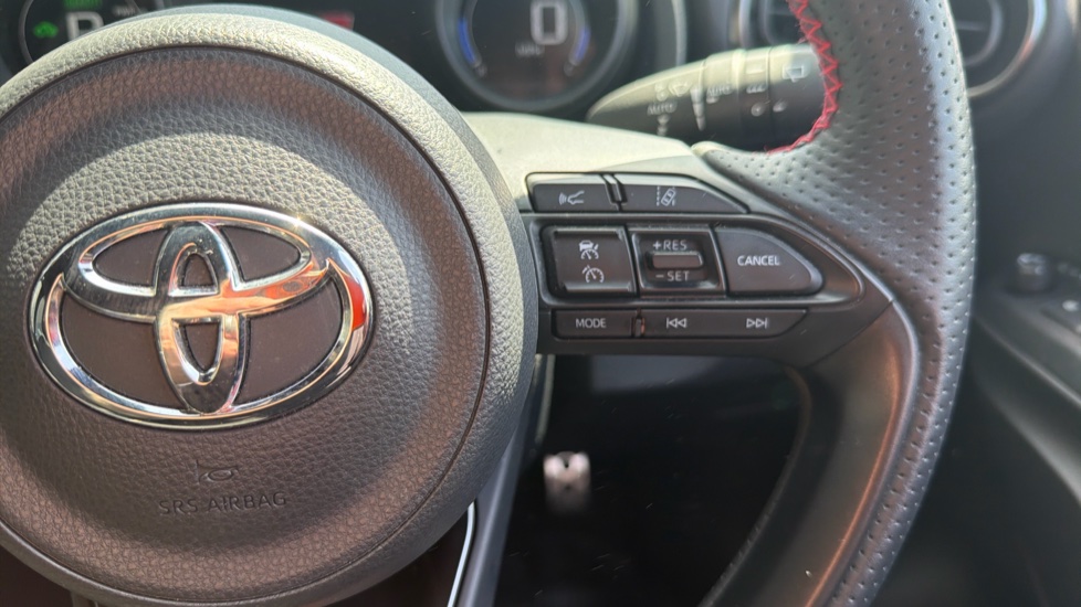Toyota Yaris 1.5 Hybrid GR Sport 5dr CVT Hybrid Hatchback - Image 37