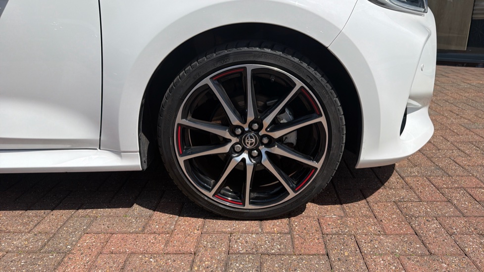Toyota Yaris 1.5 Hybrid GR Sport 5dr CVT Hybrid Hatchback - Image 40