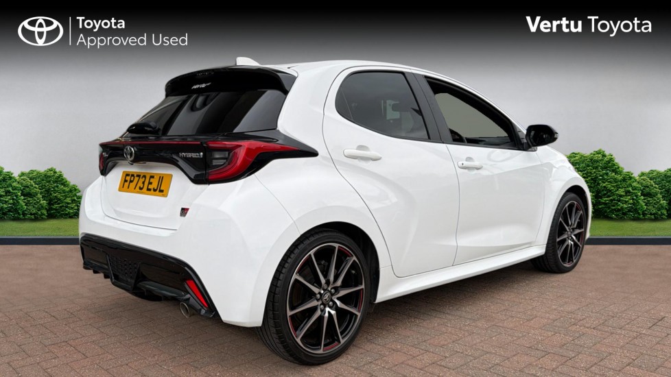 Toyota Yaris 1.5 Hybrid GR Sport 5dr CVT Hybrid Hatchback - Image 2