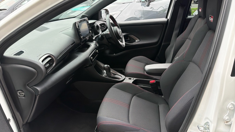 Toyota Yaris 1.5 Hybrid GR Sport 5dr CVT Hybrid Hatchback - Image 5