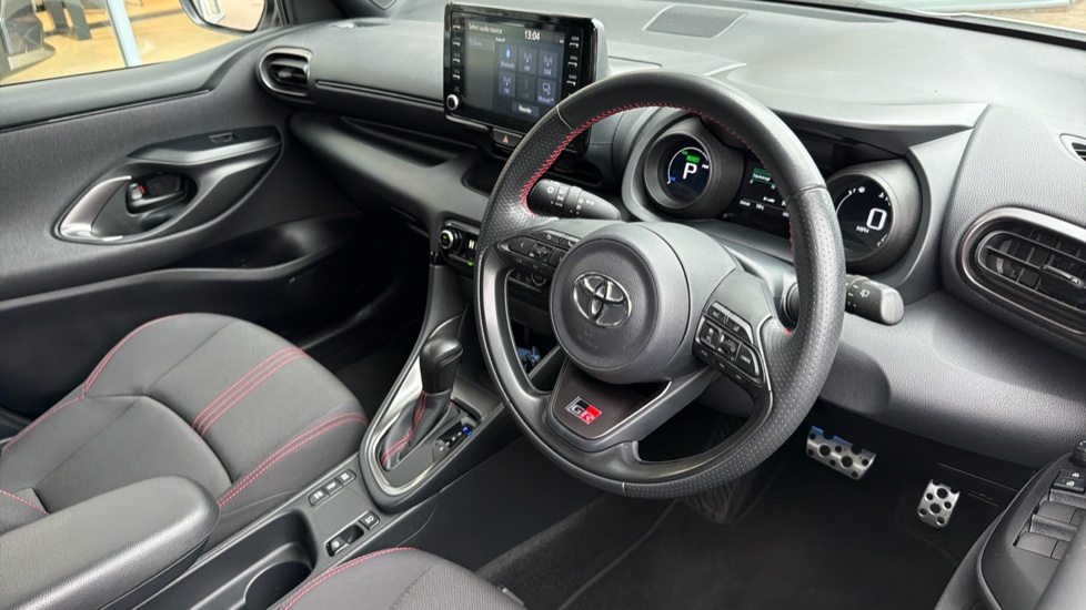 Toyota Yaris 1.5 Hybrid GR Sport 5dr CVT Hybrid Hatchback - Image 6