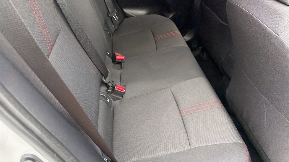 Toyota Yaris 1.5 Hybrid GR Sport 5dr CVT Hybrid Hatchback - Image 17